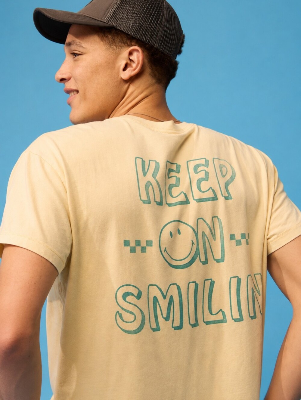 New! American Eagle x Smiley Graphic Tee Shrunken Fit XL  Unisex - Picture 3 of 9